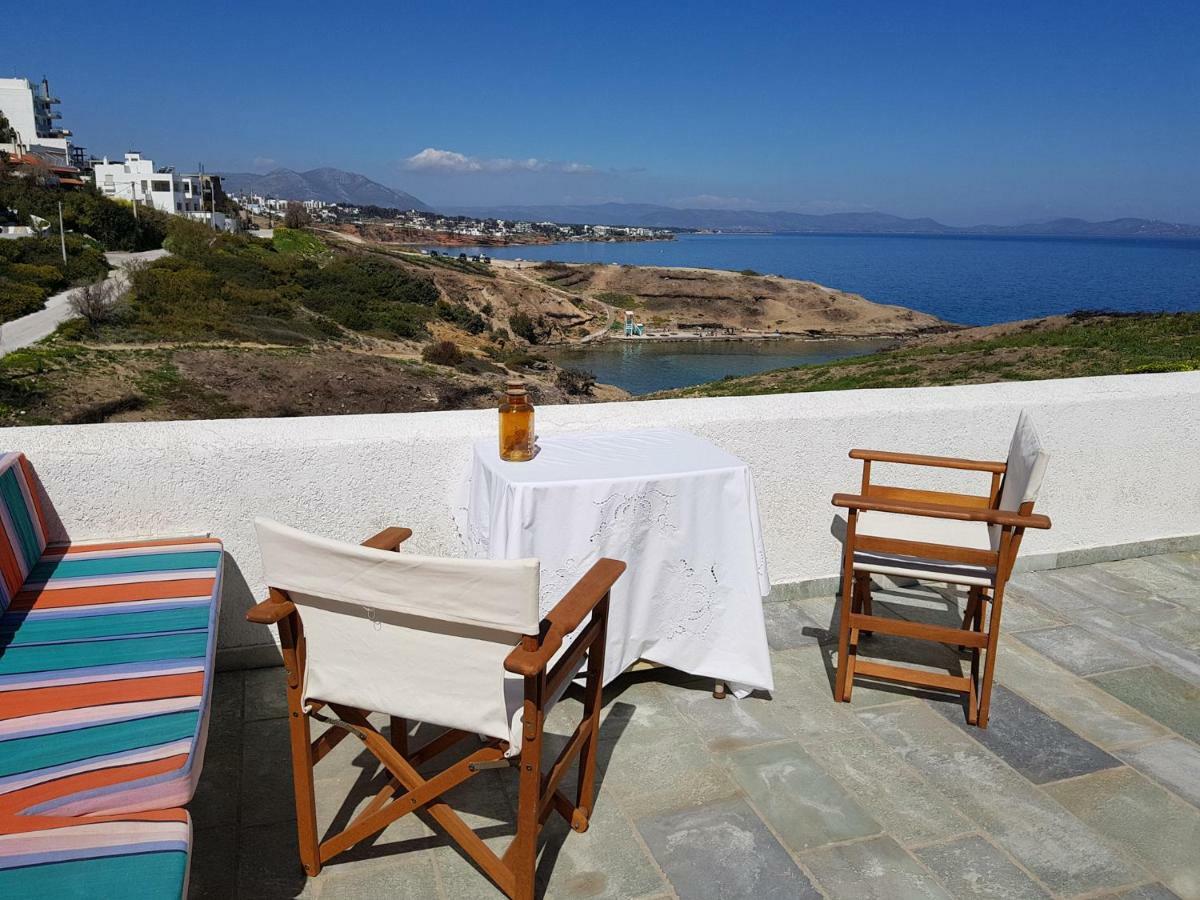 Villa Blue. Two Storey House, 100 Meters From Sea Rafina  Bagian luar foto