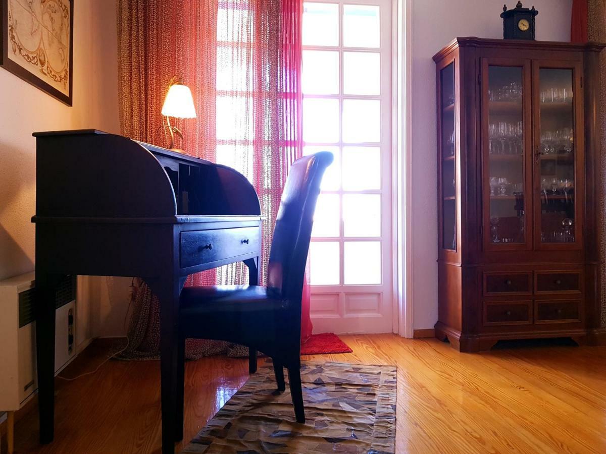 Villa Blue. Two Storey House, 100 Meters From Sea Rafina  Bagian luar foto
